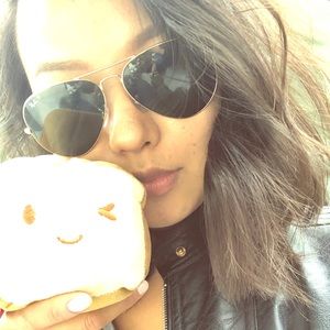 Meet your Posher, Angie